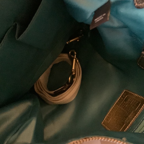 Coach Poppy Bag with crossbody - Picture 11 of 13